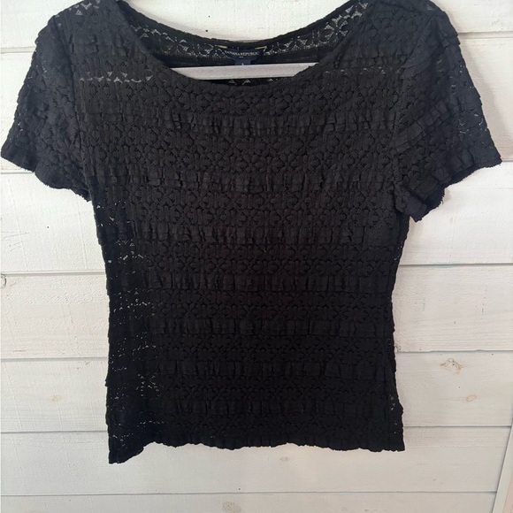 Banana Republic Black Lace Short Sleeve Top - Picture 1 of 7